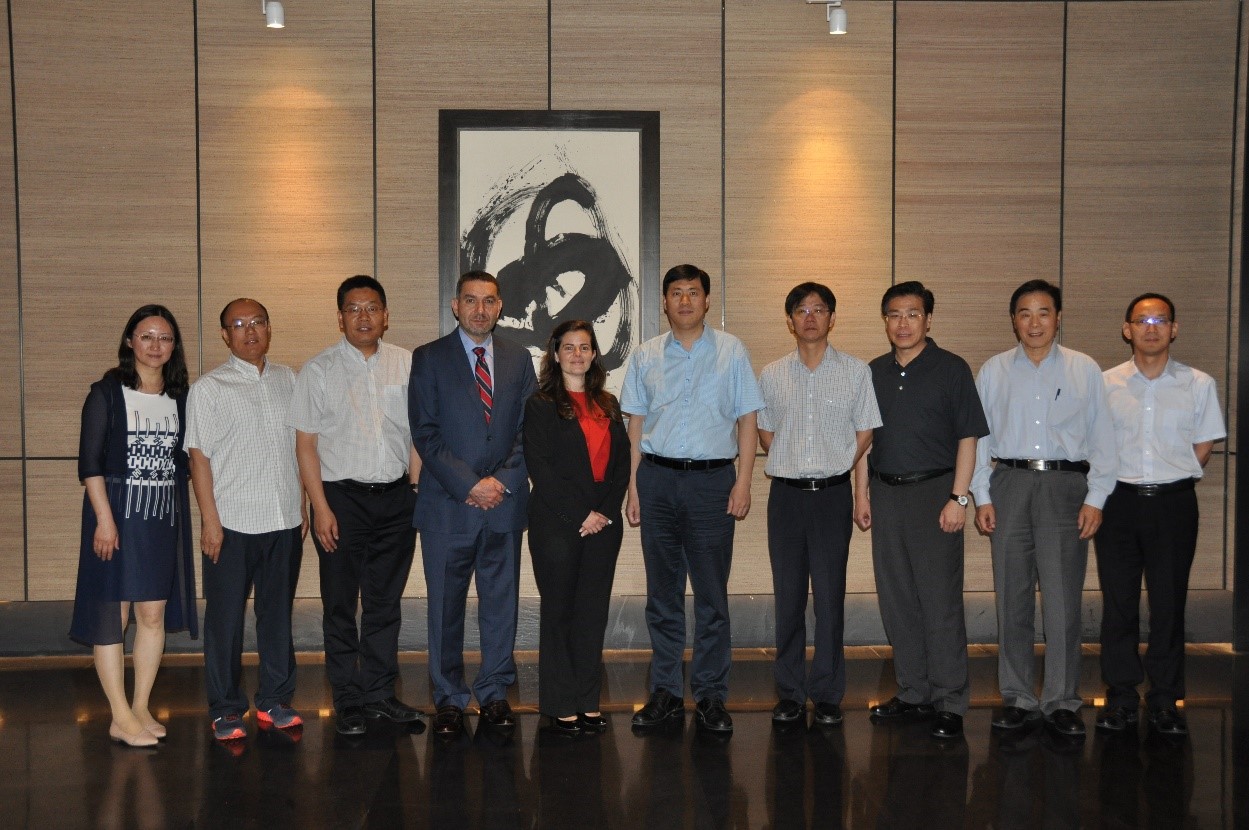华杰公司2017年董事会圆满结束 华杰公司2017年董事会圆满结束